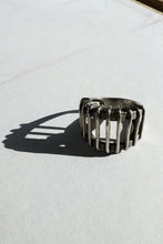 Load image into Gallery viewer, Free Your Mind vintage sterling ring
