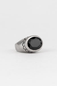 Illuminate Vintage Onyx Ring