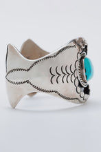 Load image into Gallery viewer, Eros Turquoise Shadowbox Cuff
