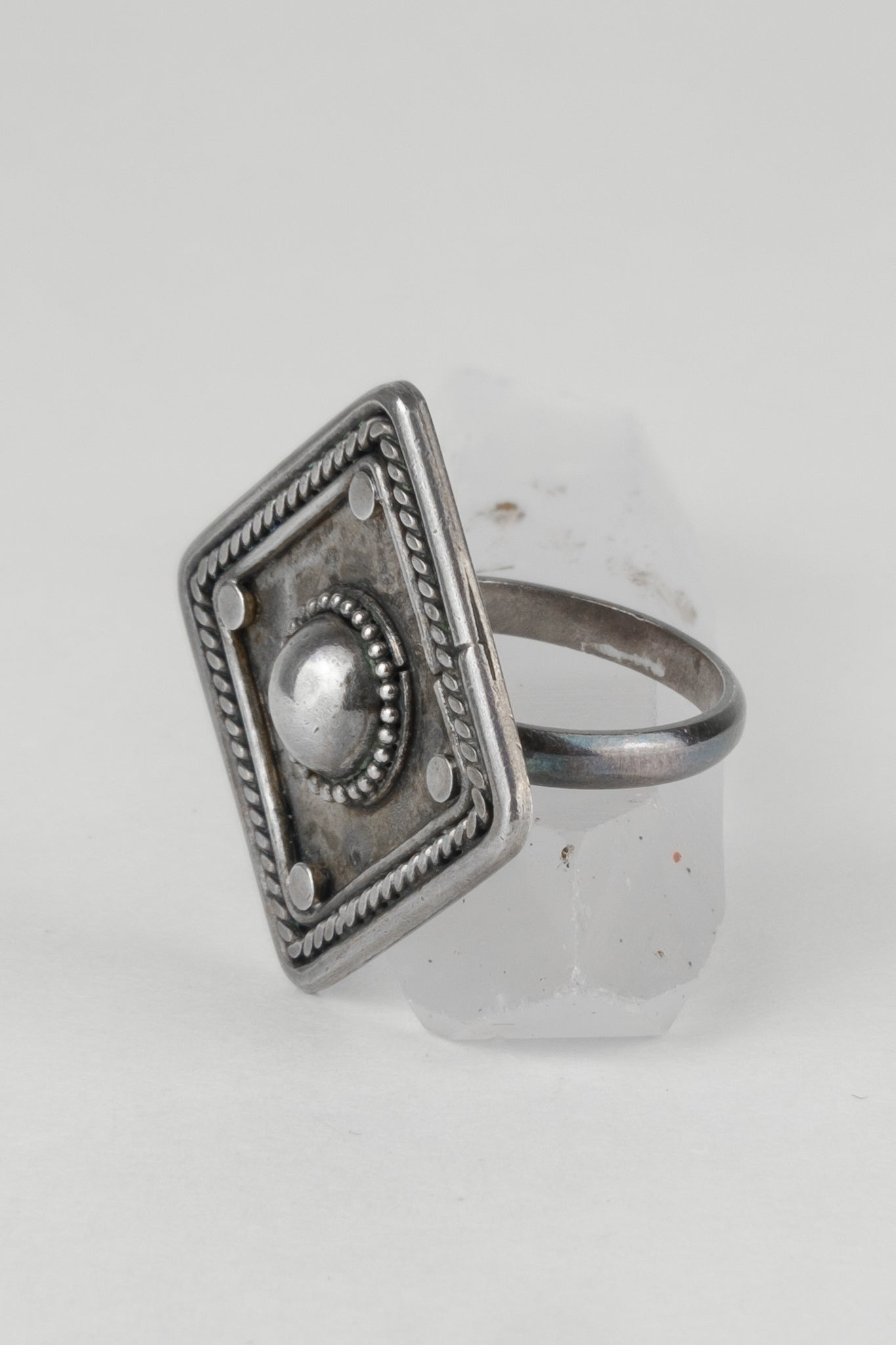 Vintage Shield Ring